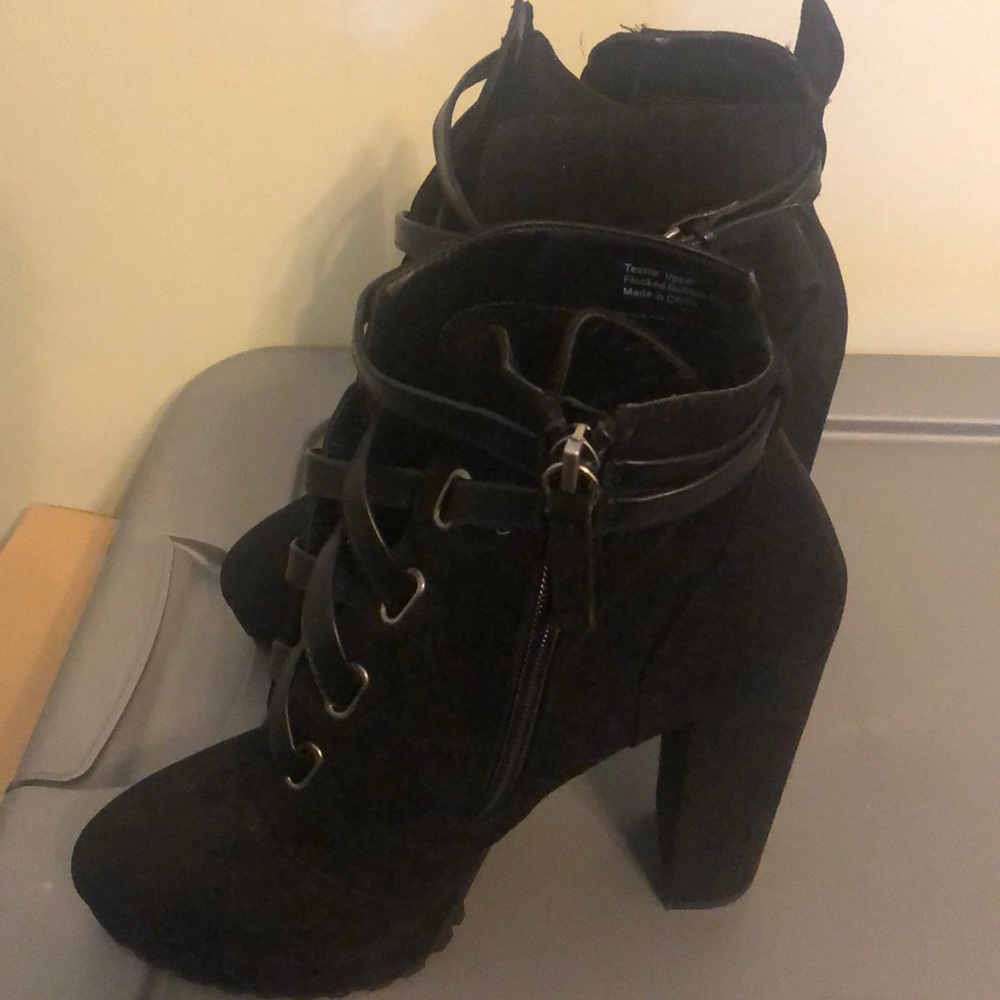High heeled booties